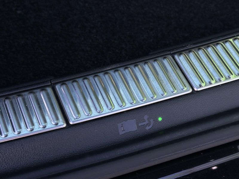 Škoda Superb Combi Style+ 2.0TDi 150PS DSG - fotka 46 z 47