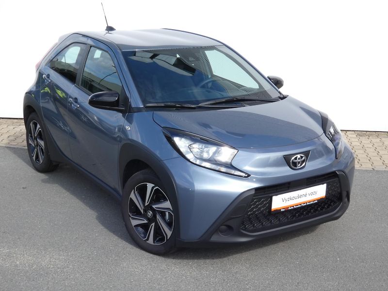 Toyota Aygo (2024) 1,0 53KW - fotka 12 z 30