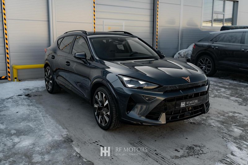 Cupra Formentor (2025) VZ 2,0 TSI 333 4Drive - fotka 2 z 53