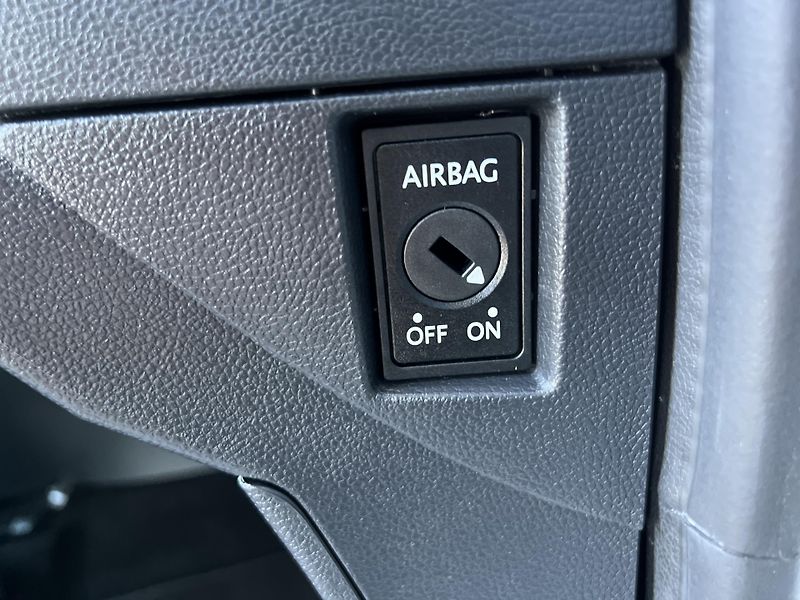 Škoda Roomster 1.2TSi 77kw PANORAMA TEMPOMAT - fotka 32 z 40
