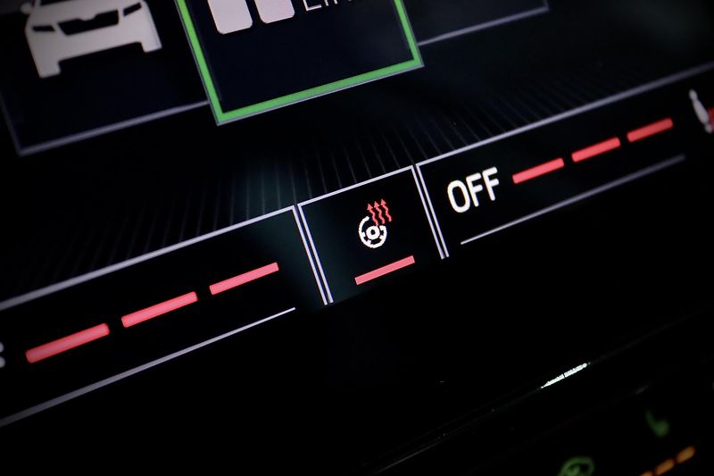 Škoda Octavia 3 FL Combi 1.4 TSI 110 kW - fotka 33 z 38