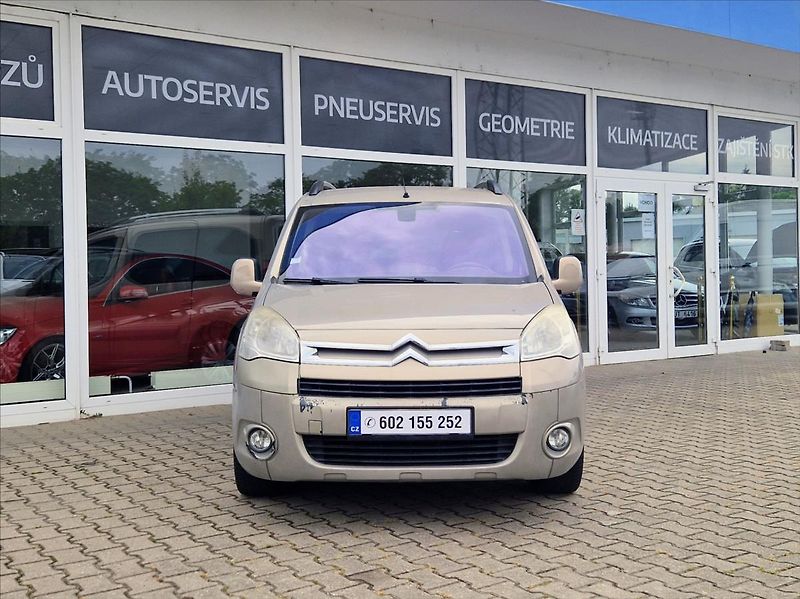 Citroën Berlingo 1,6 HDi 88kW MULTISPACE AUTOAC - fotka 8 z 30