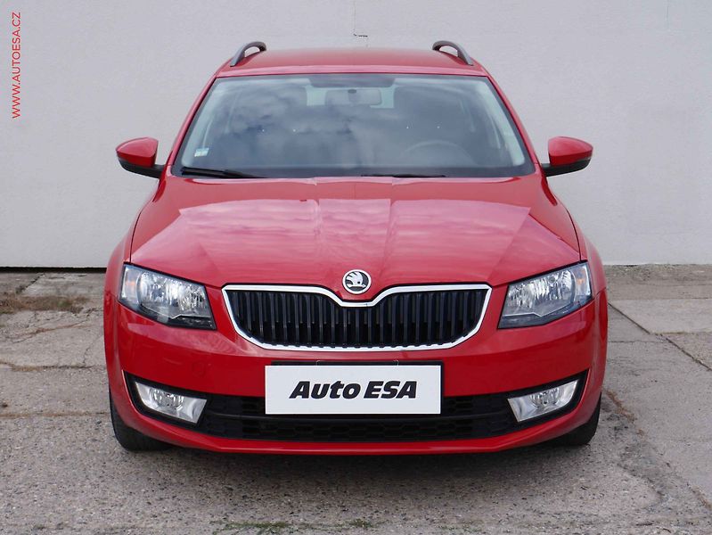 Škoda Octavia (2013) 1.2 TSi, Ambition, +kola - fotka 2 z 18