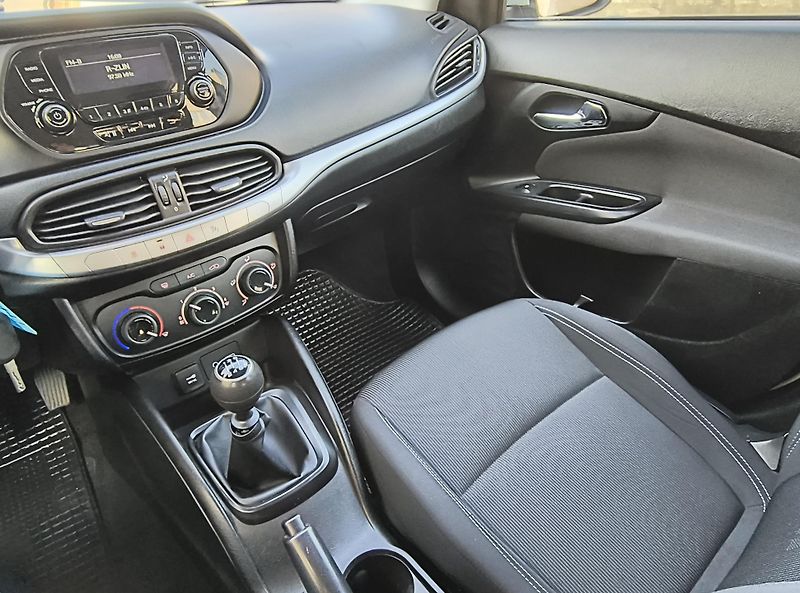 Fiat Tipo (2018) II 1.4 EASY/AC/TEMPOMAT/PDC/PC - fotka 43 z 49
