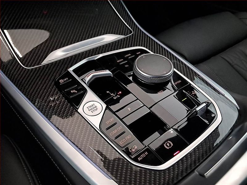 BMW X5 (2023) xDrive30d - fotka 30 z 31
