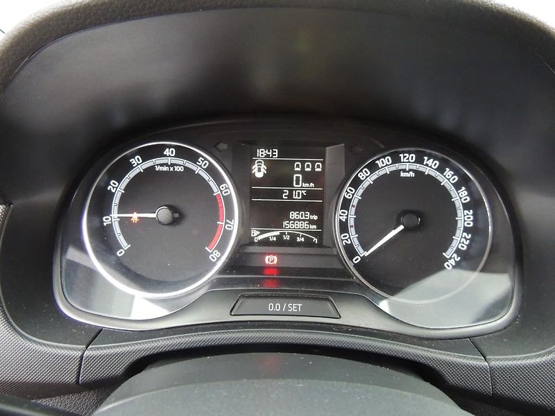 Škoda Fabia (2019) 1.0MPi,44kw,Amb,ČR,1.maj.TZ - fotka 24 z 35