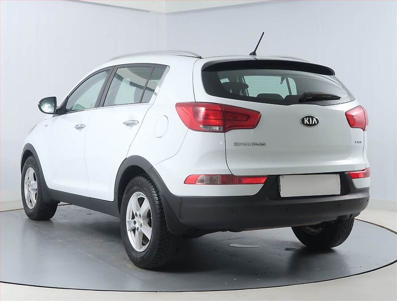 Kia Sportage (2016) 2.0 CRDi, 4X4, Tempomat - fotka 4 z 15