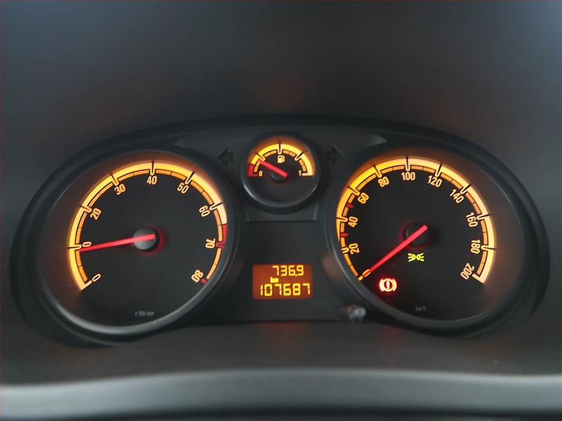 Opel Corsa (2007) 1.0, ČR,1.maj, po STK - fotka 11 z 14
