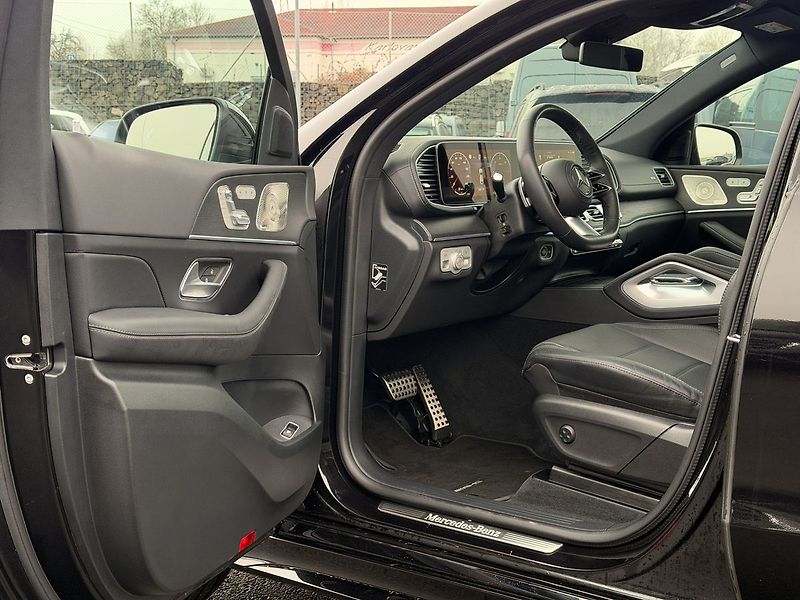 Mercedes-Benz GLE 450d 4MATIC AMG NIGHT - fotka 22 z 36