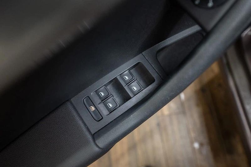 Škoda Octavia 2.0 TDI 110 kW 4x4 - fotka 26 z 34