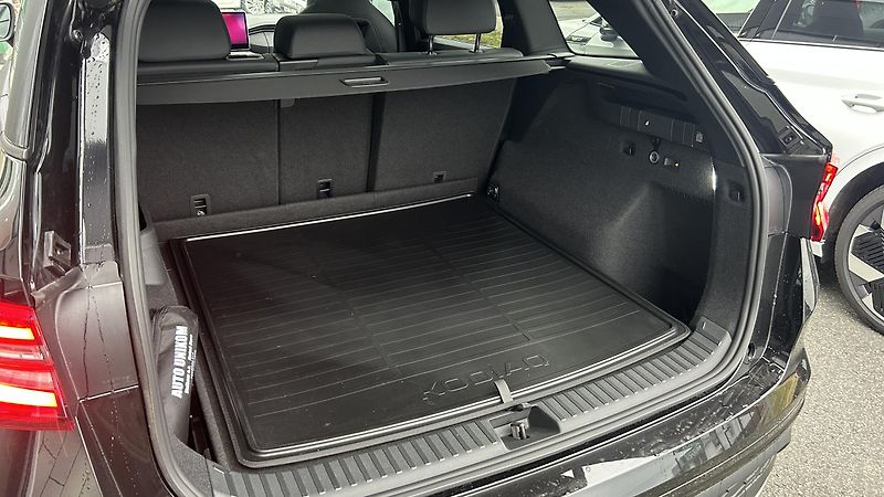 Škoda Kodiaq 2.0 TDI 142kW 4x4 Sportline  - fotka 16 z 16