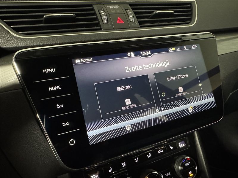 Škoda Superb 1,4 TSi  DSG iV Style Virtual - fotka 41 z 50