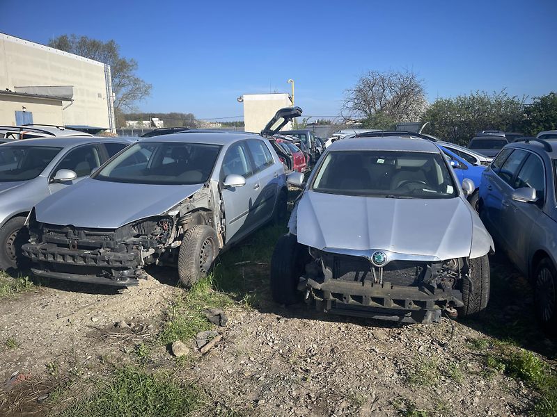 Škoda Octavia Náhradní díly, koncernové vozy - fotka 4 z 16