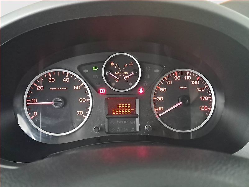 Citroën Berlingo (2017) XTR 1.6 BlueHDi, 5Míst, ČR - fotka 11 z 16