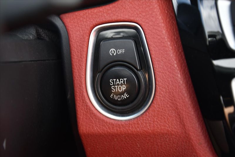BMW Řada 4 440i xDrive  M PAKET HEAD UP - fotka 20 z 34