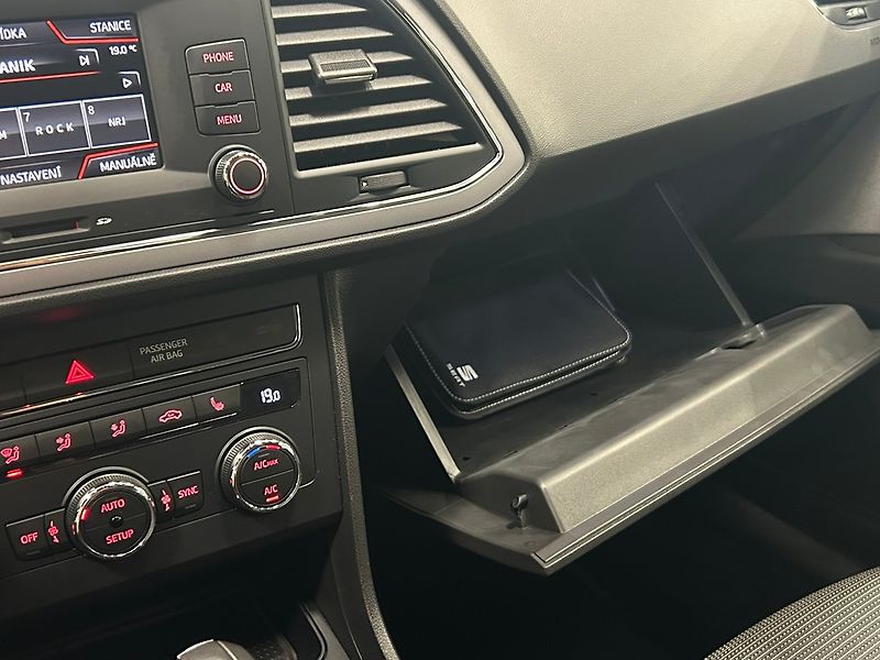 Seat Leon (2020) 1.5 TGI AUT 2020 | Záruka - fotka 44 z 47