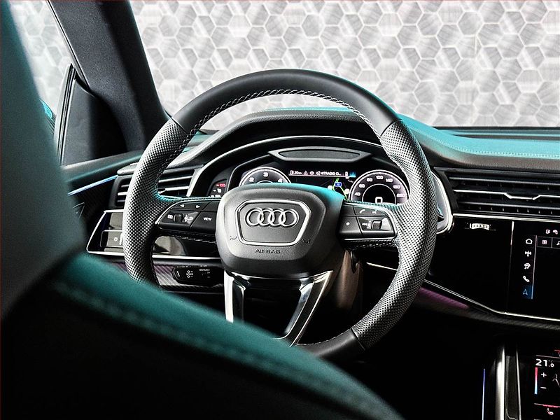 Audi Q8 (2026) 50 TDI - fotka 14 z 23