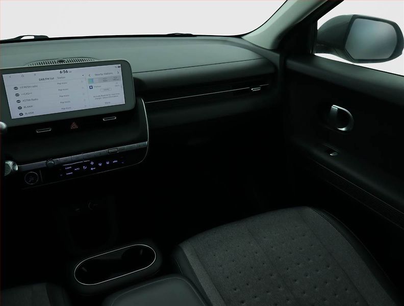 Hyundai Ioniq 5 (2022) Eco, SoH 100% - fotka 8 z 19