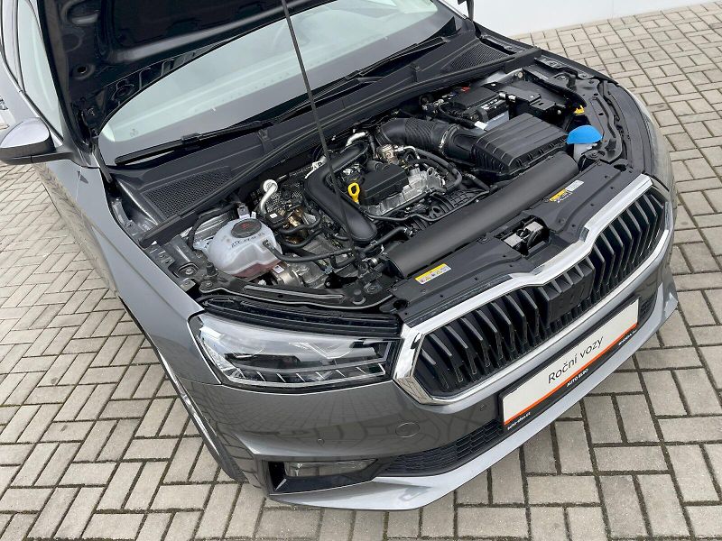 Škoda Fabia (2024) 1.0 TSI / 85 kW Top Selection - fotka 14 z 30