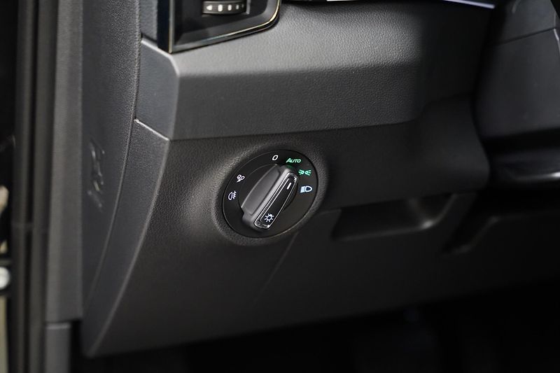 Škoda Karoq - fotka 13 z 28
