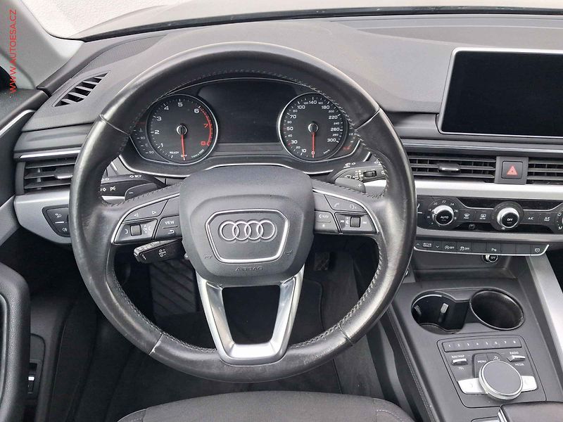 Audi A4 (2016) 2.0 TFSi, AT, bixen, navi, - fotka 11 z 21
