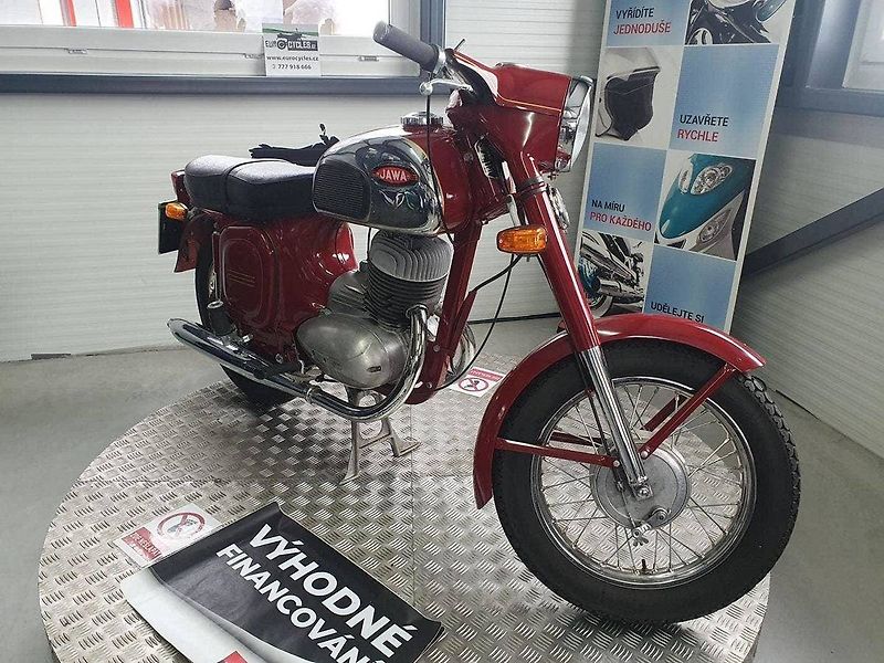 Jawa 250/592 (1972) - fotka 2 z 5