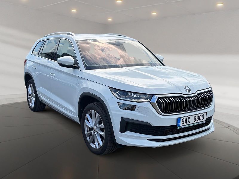 Škoda Kodiaq (2023) L&K 2.0TSI 140kW DSG 4x4 TAŽNÉ - fotka 3 z 11