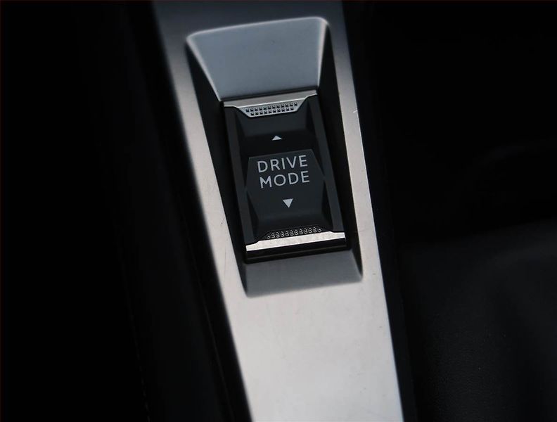 Peugeot 308 (2022) 1.2 PureTech, Serv.kniha, Kůže - fotka 23 z 23