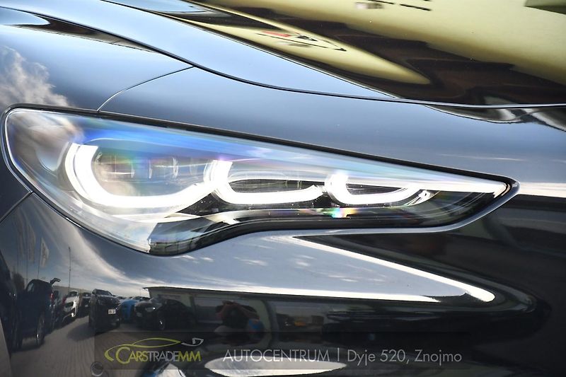 Alfa Romeo Stelvio 2.0T 16V 206kW VELOCE AT8 Q4 - fotka 44 z 49