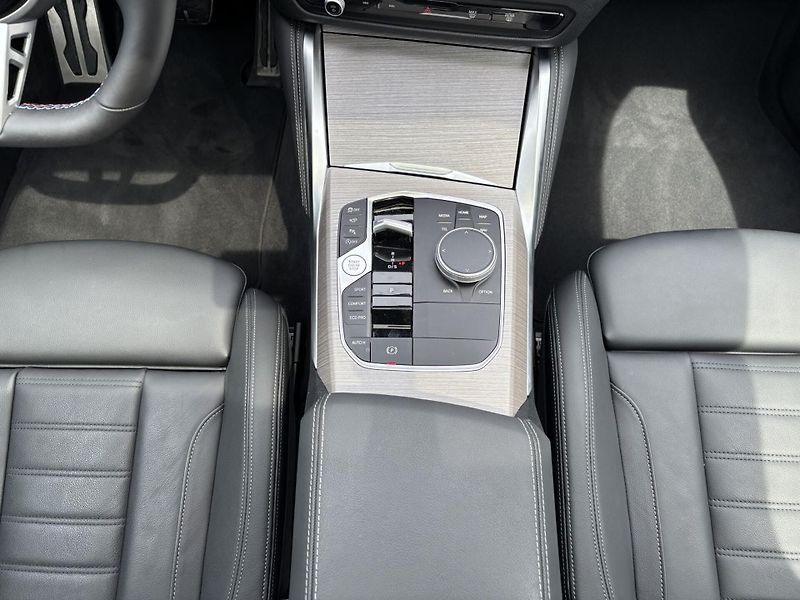 BMW Řada 4 M440i xDrive M-Sport HuD NezTo - fotka 10 z 19
