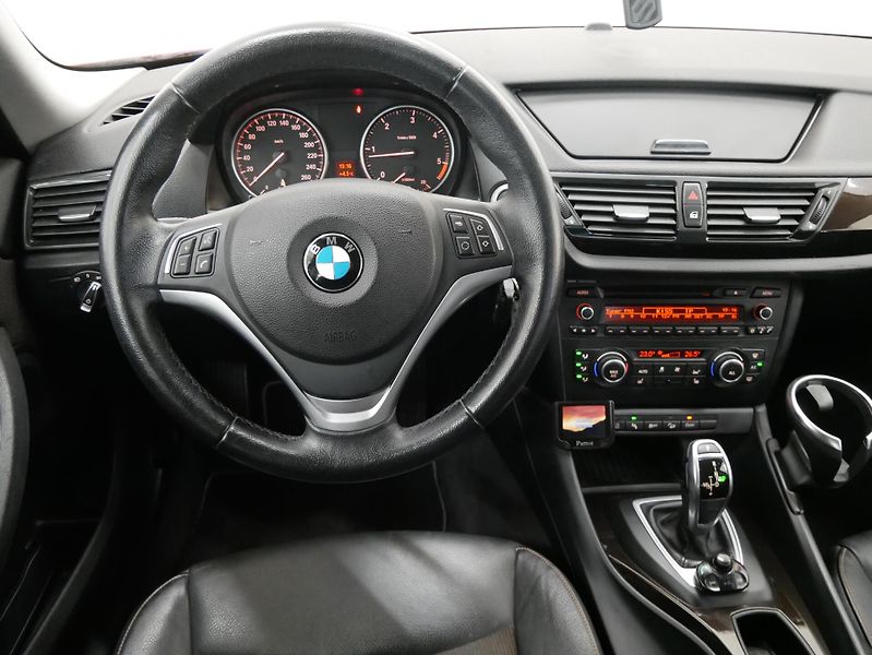 BMW X1 - fotka 19 z 20