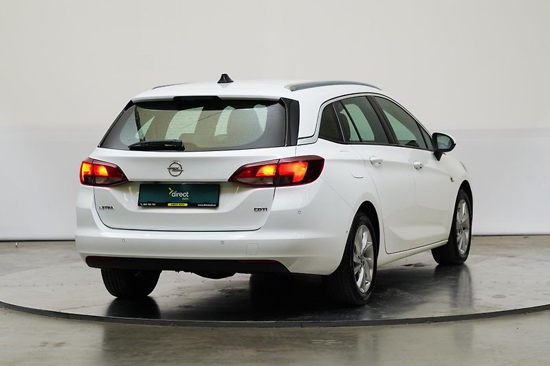 Opel Astra - fotka 2 z 25