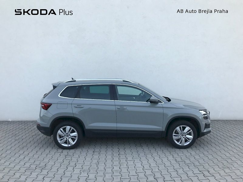 Škoda Karoq (2025) SEL TOP TS 110/1.5 A7F - fotka 6 z 29