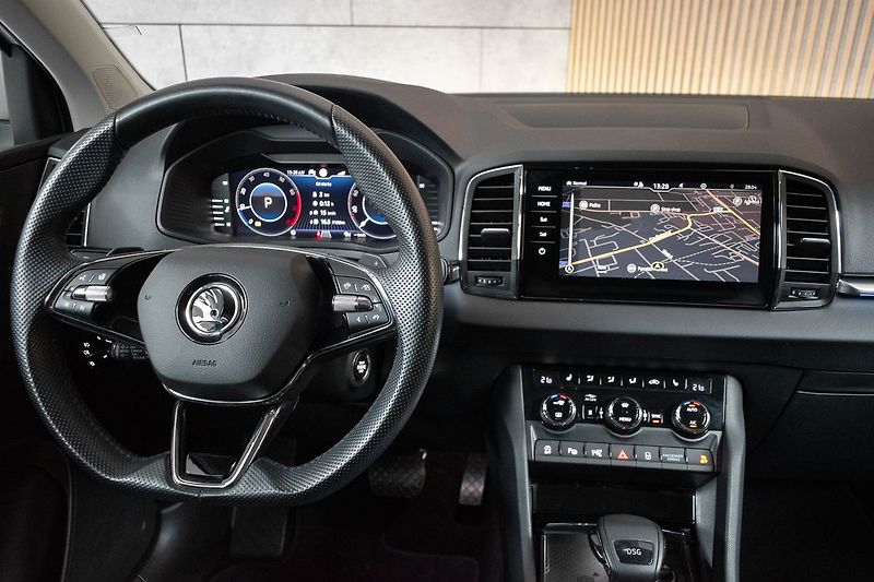 Škoda Karoq 1.5 TSI STYLE+*DSG*WEBASTO*ČR - fotka 8 z 44