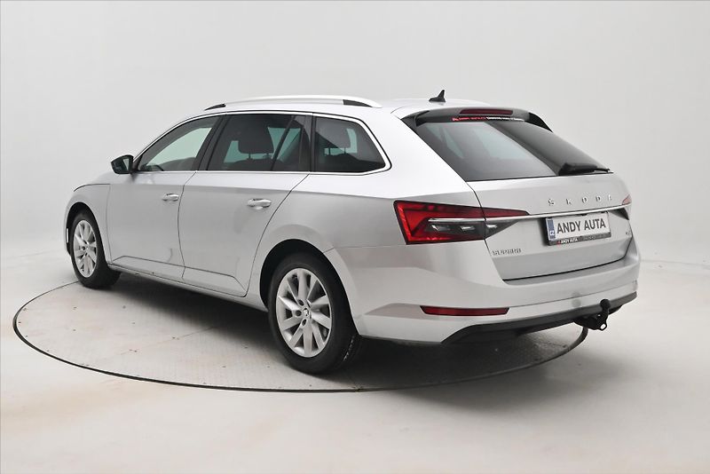Škoda Superb 2,0 TDI 147 kW DSG 4x4 STYLE Z - fotka 7 z 32