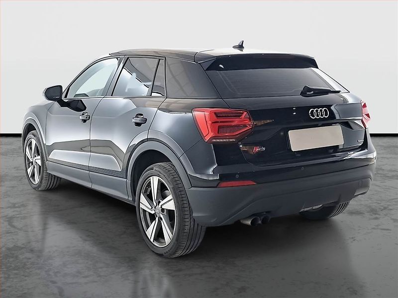 Audi Q2 (2018) sport 2.0 TFSI - fotka 4 z 19