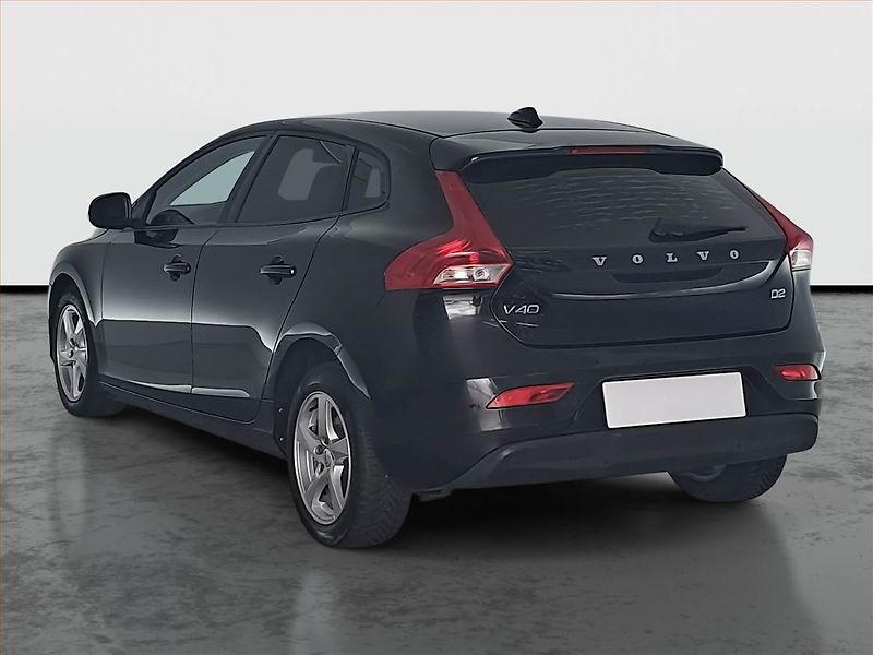 Volvo V40 (2016) 2.0 D2, Automat, Serv.kniha - fotka 4 z 17