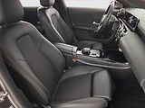 Mercedes-Benz CLA (2020) 180 - náhled 9