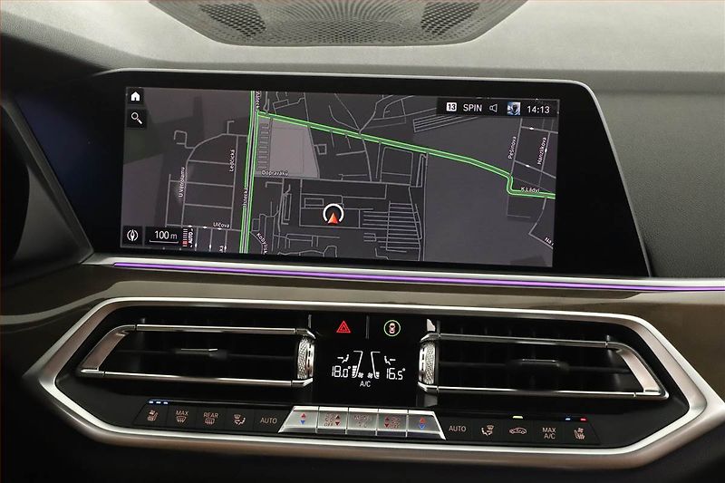 BMW X5 (2019) xDrive30d - fotka 11 z 20