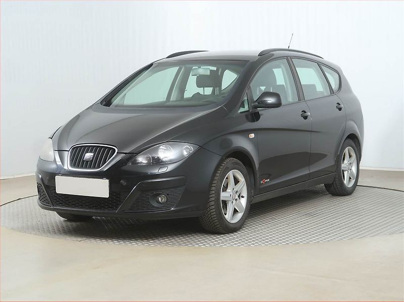 Seat Altea (2013) 1.6 TDI, Tempomat - fotka 2 z 13