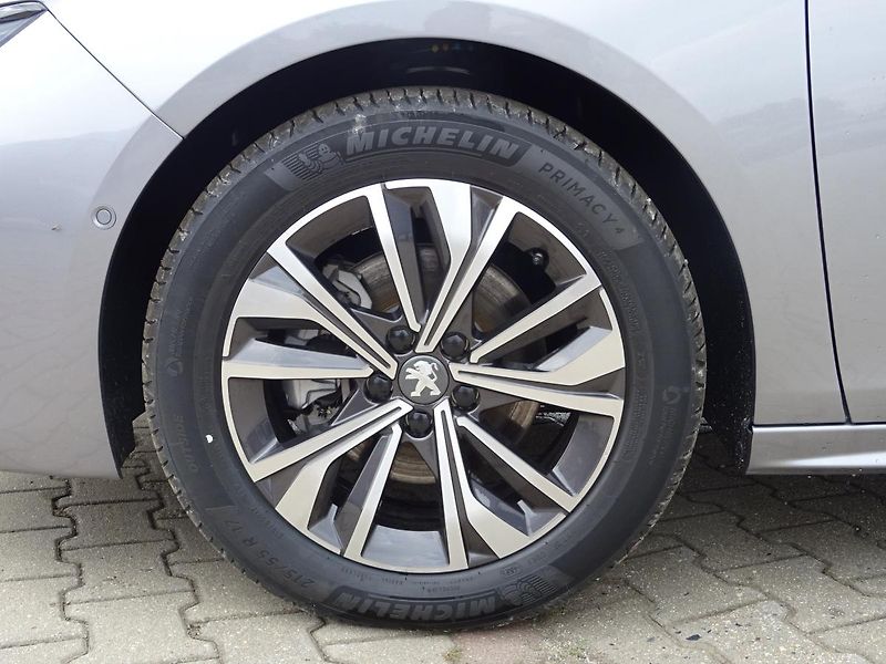 Peugeot 508 (2023) SW ALLURE PACK 1.5 130k EAT8 - fotka 49 z 50