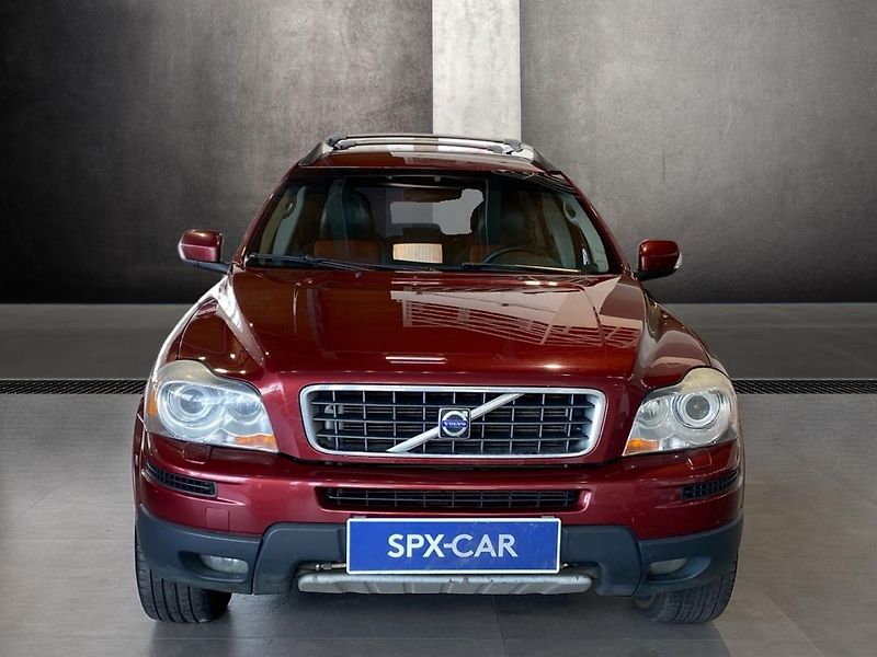 Volvo XC90 D5 AWD SUMMUM - fotka 2 z 26