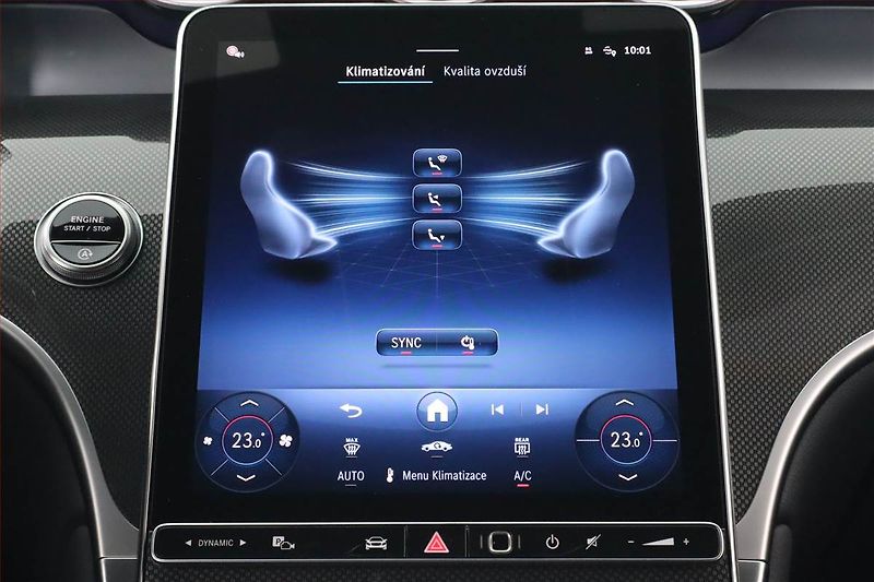 Mercedes-Benz GLC (2025) 220 d 4MATIC, AMG Line, ACC - fotka 12 z 27