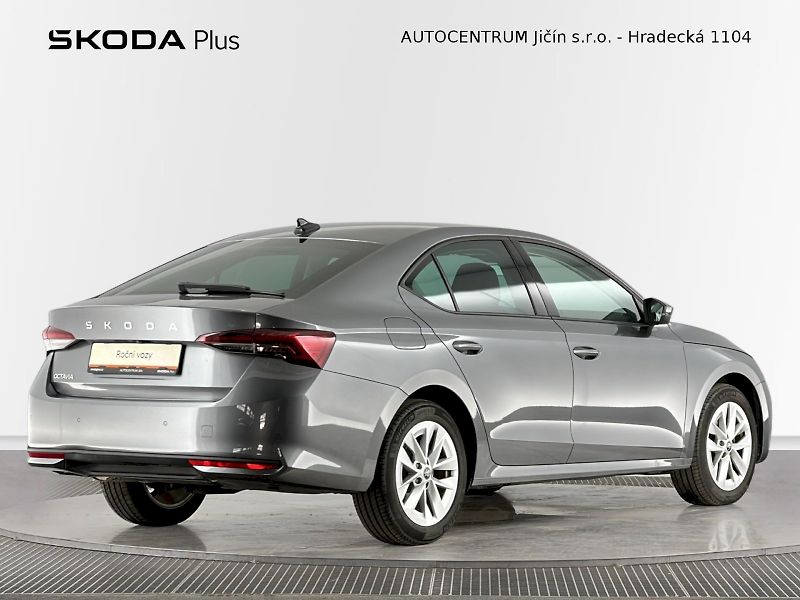 Škoda Octavia (2025) 2.0TDI 85kW Selection - fotka 2 z 28