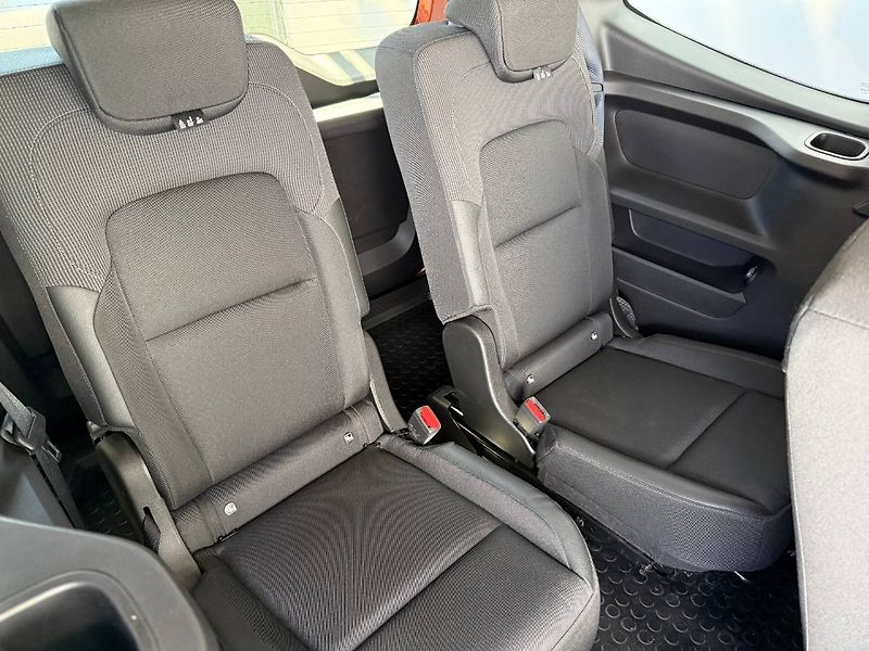 Renault Kangoo (2025) 1.3 TCe 96 kW Equilibre 7 Míst - fotka 10 z 22