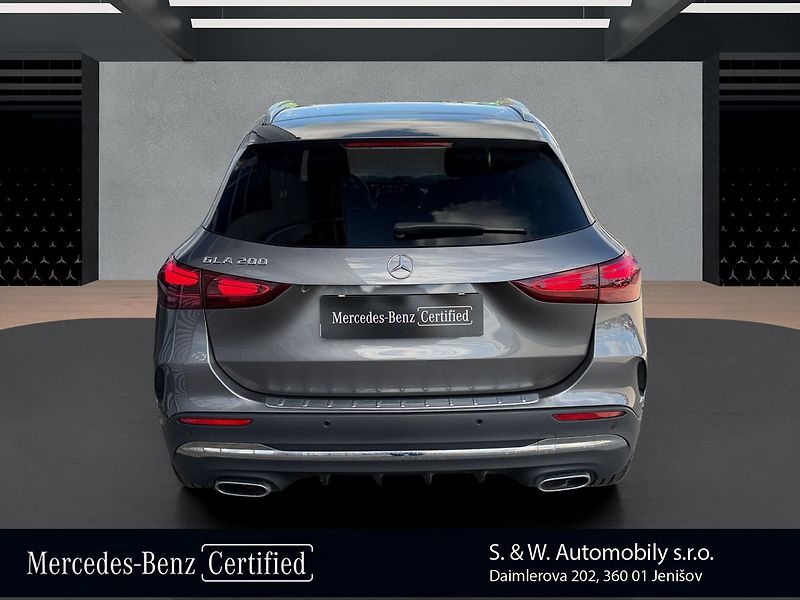Mercedes-Benz GLA 200 AMG Style Edition - fotka 6 z 34