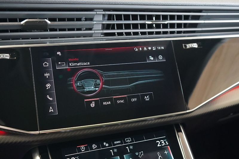 Audi Q8 TDI quattro 210 kW, S line - fotka 31 z 50