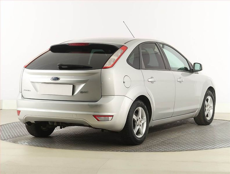 Ford Focus (2009) 1.6 16V, Serv.kniha, nová STK - fotka 5 z 16