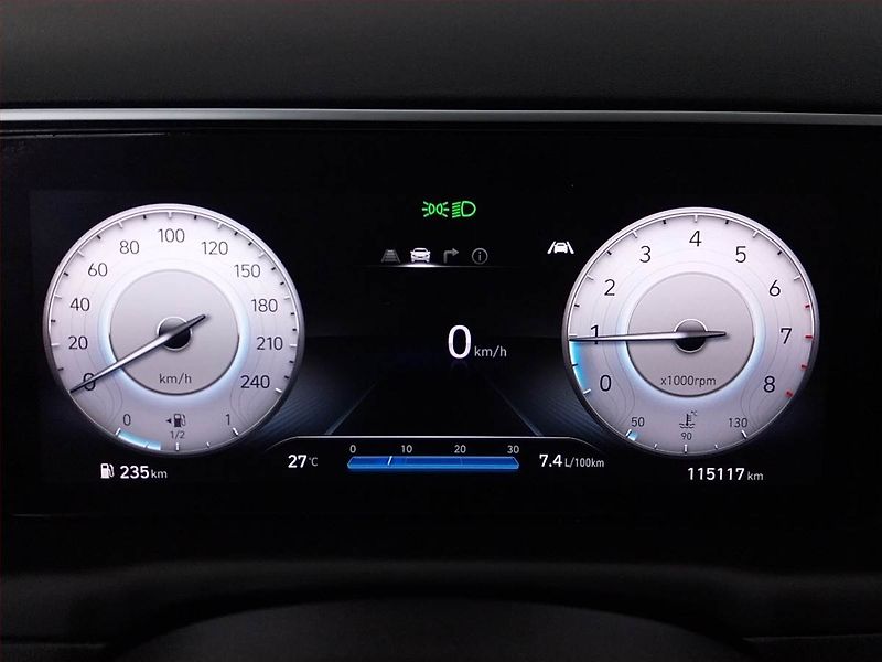 Hyundai Tucson (2021) 1.6 T-GDI - fotka 10 z 18