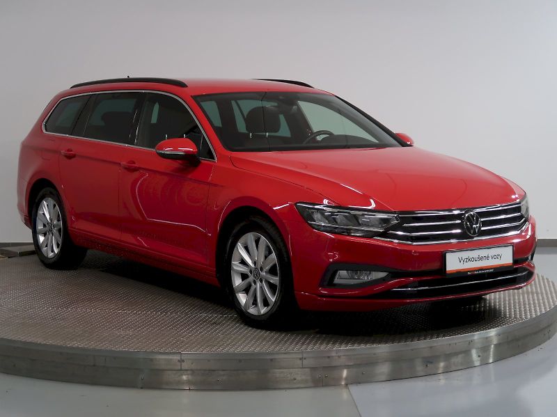 Volkswagen Passat (2023) BUSINESS PREMIUM 2.0TDI 110KW - fotka 6 z 42